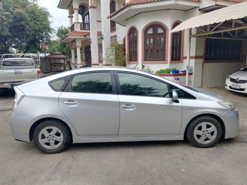 TOYOTA Prius 2010