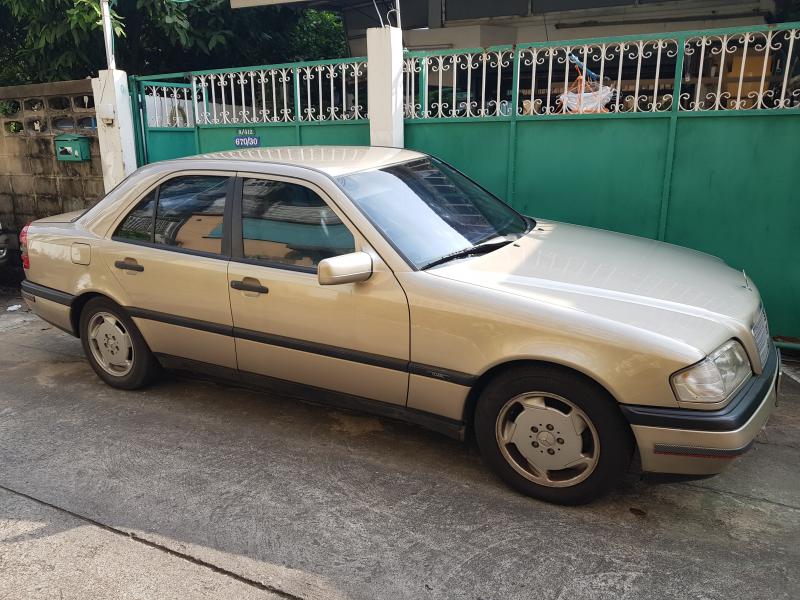 BENZ C200 1996