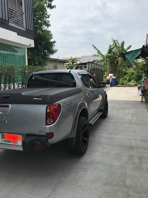 MITSUBISHI Triton 2009