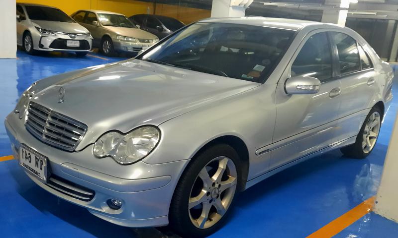 BENZ w203 2009